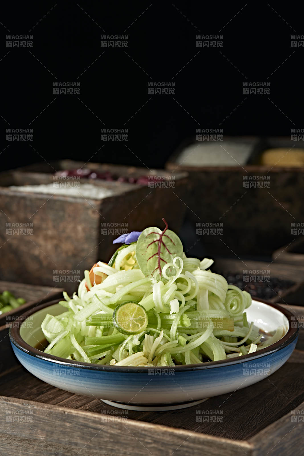 柠檬醋拌西芹丝