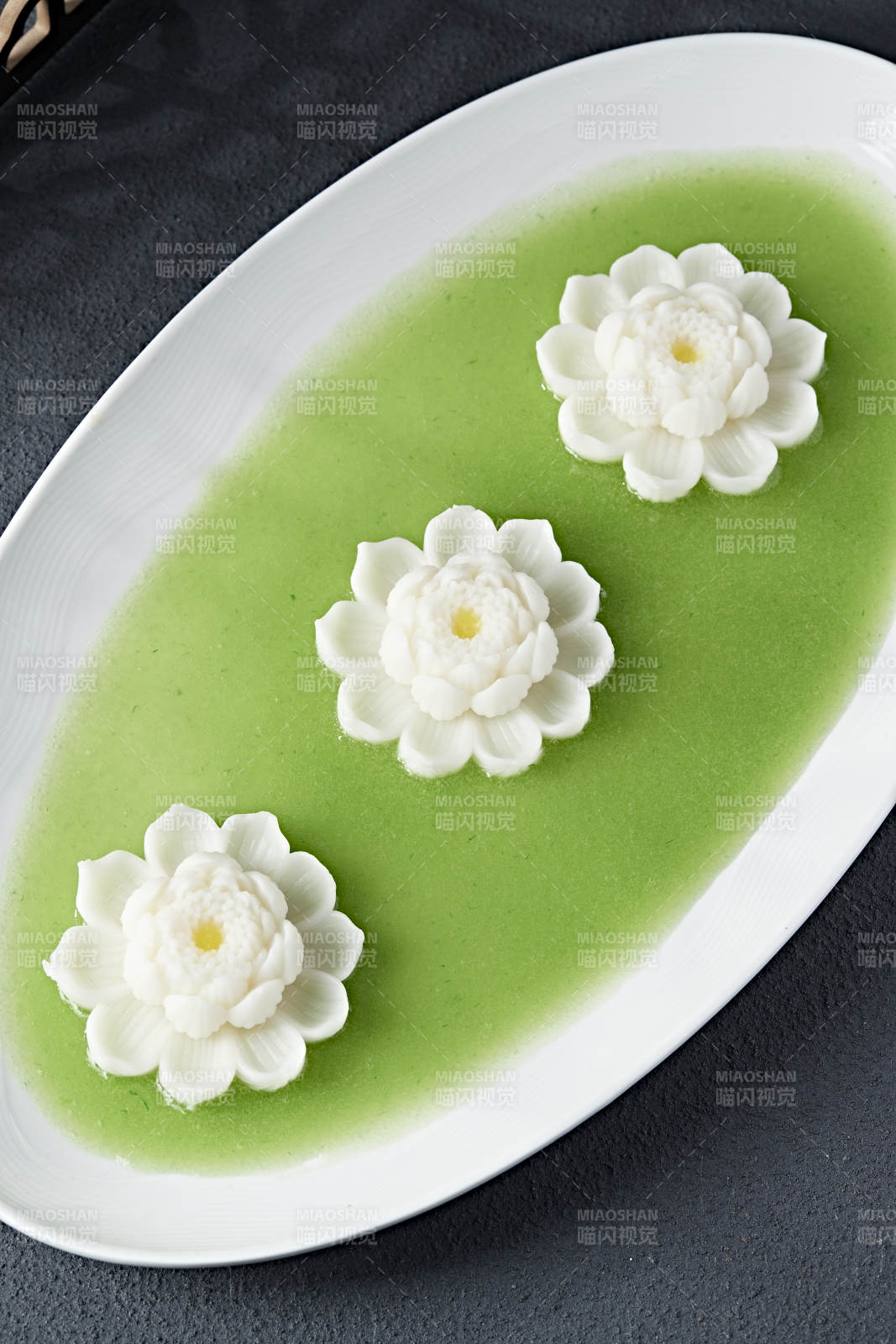 蜂蜜青蘋果汁撈蓮花山藥泥