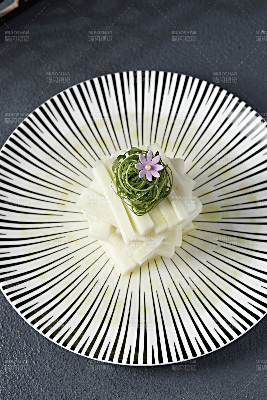 精美凉菜凉拌撇咧条