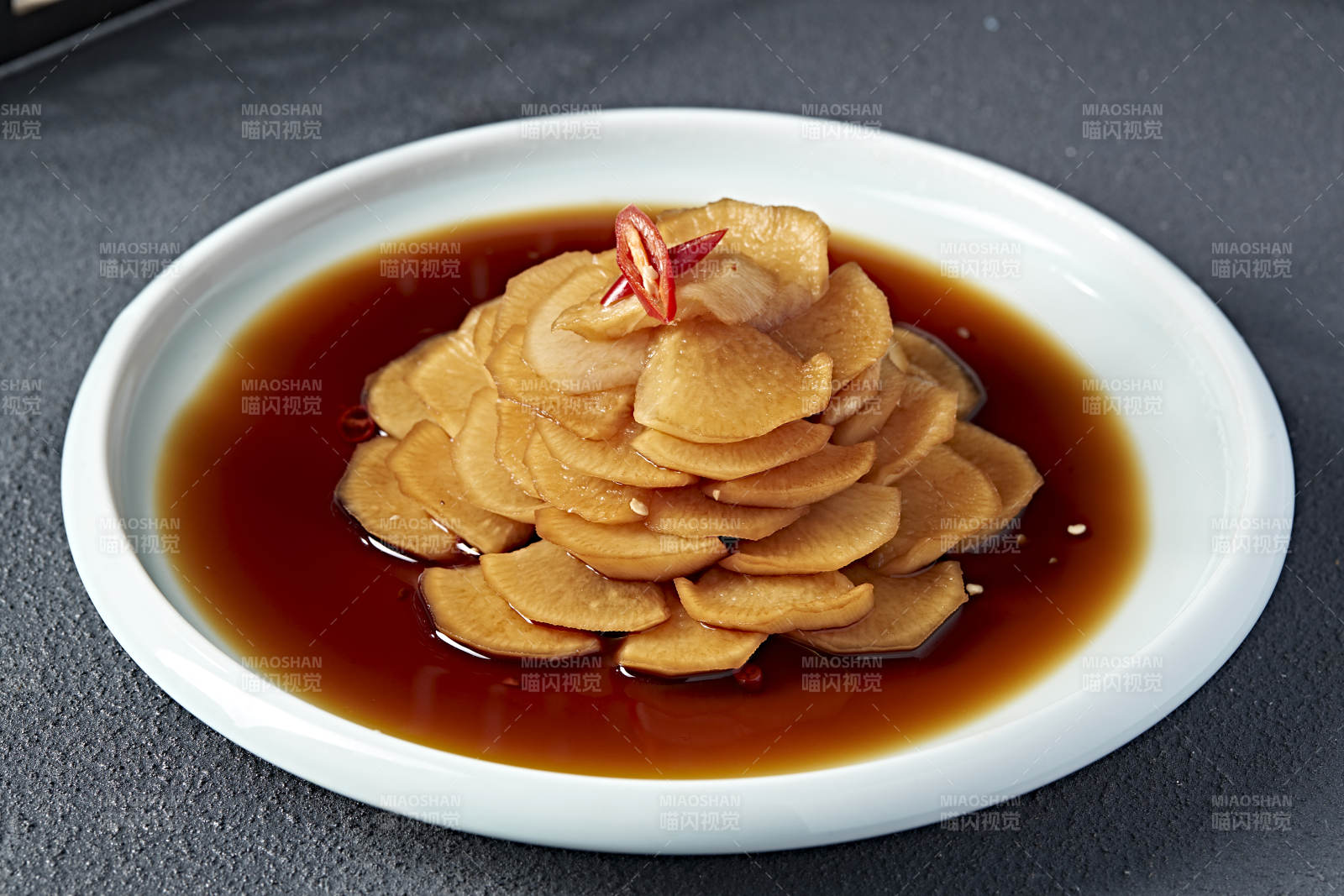 美味凉菜捞汁醋腌萝卜皮