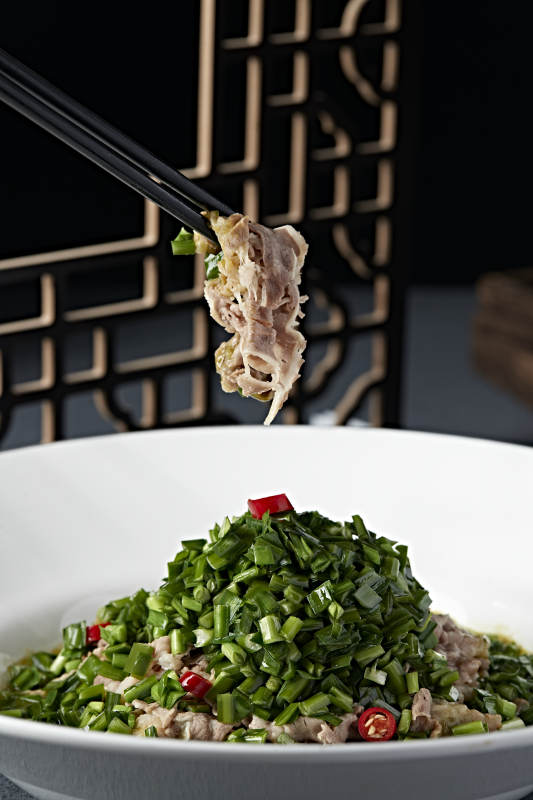 美味韭香汆燙肥牛片