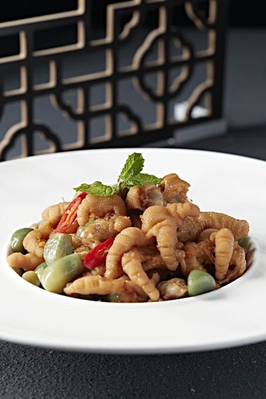 柠檬腊八蒜腌渍无骨鸡爪