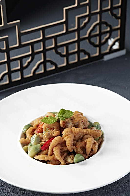 柠檬腊八蒜腌渍无骨鸡爪