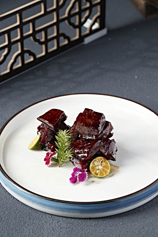 果木烟熏文火猪梅肉