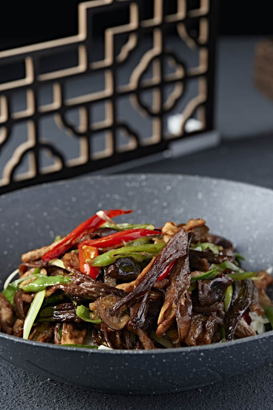 香辣干锅腊肉茶树菇