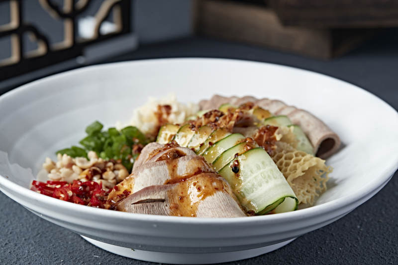 浇汁时蔬牛舌金钱肚