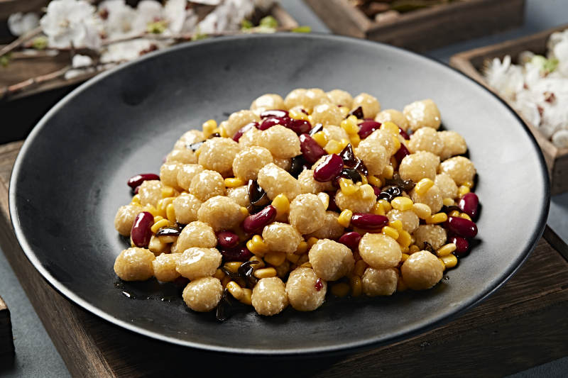 木耳蜜豆玉米炒迷你麻團