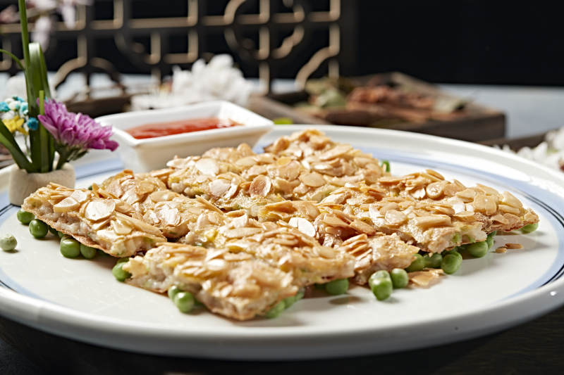 香煎虾泥杏仁饼