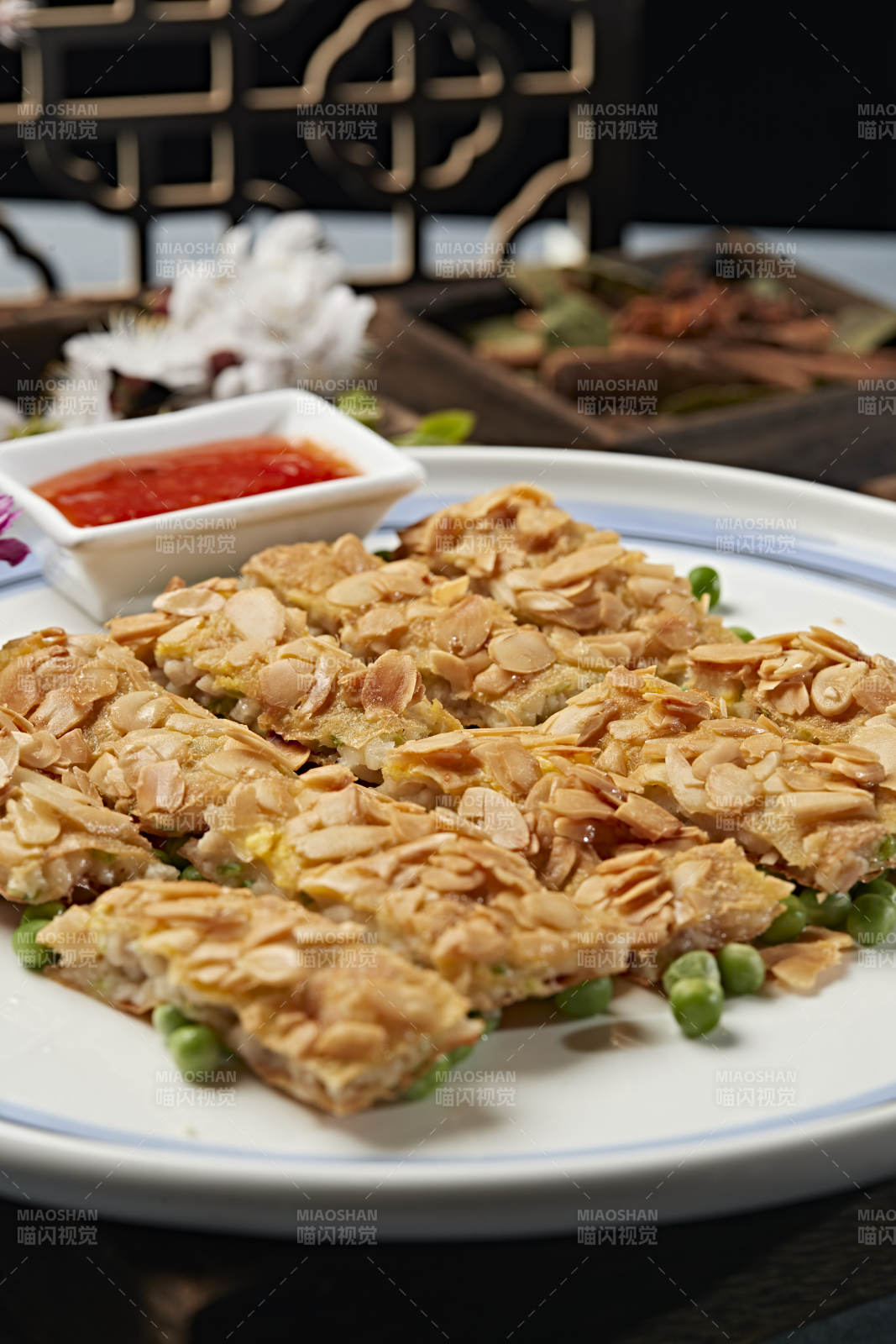 香煎虾泥杏仁饼