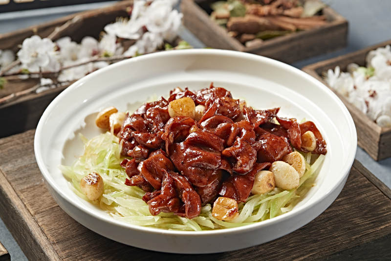 蒜香蒜子烧肥肠