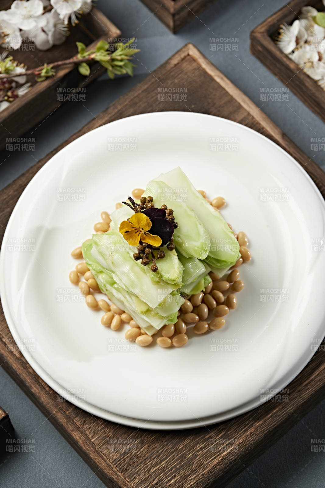 椒麻盐水巧拌黄豆儿菜 芥菜