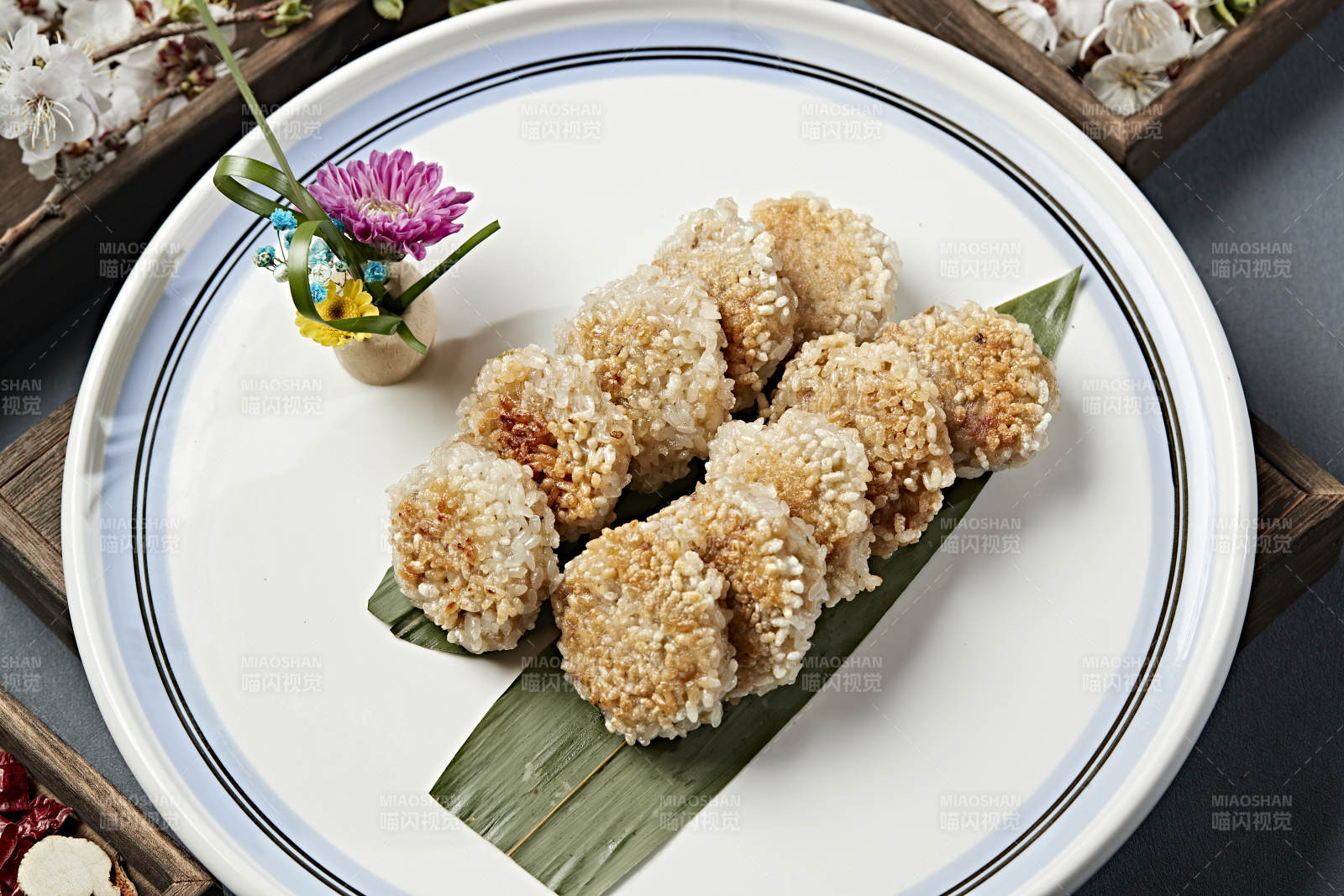 香煎珍珠糯米锅巴肉丸子