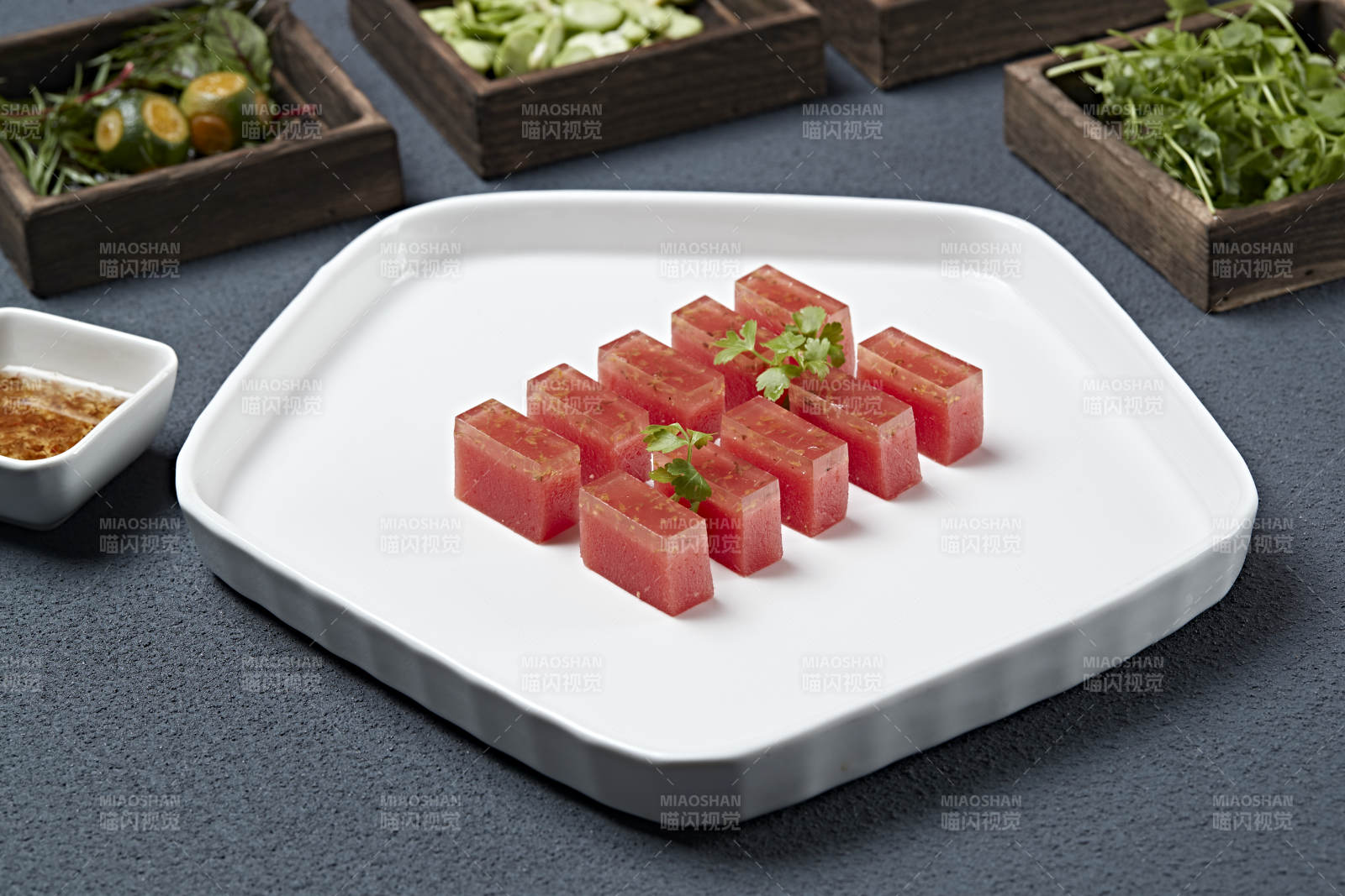 桂花蜜番茄果冻-摄影图