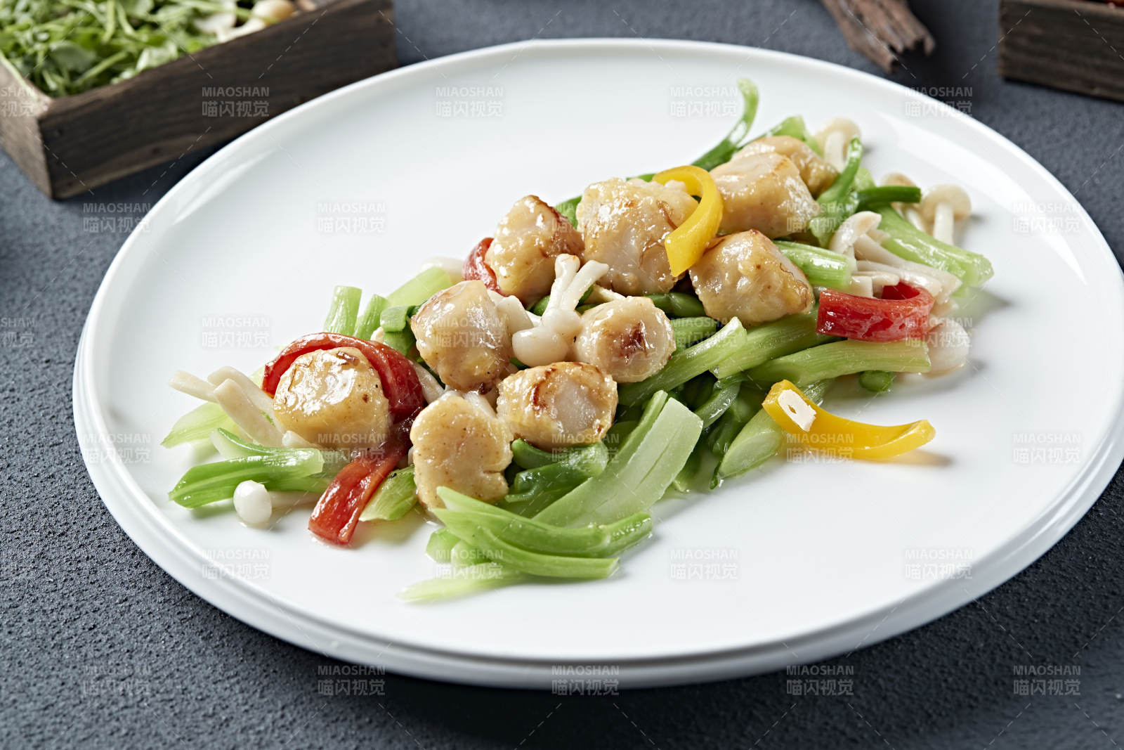 芥蓝彩椒百合小炒澳带（瑶柱）图片