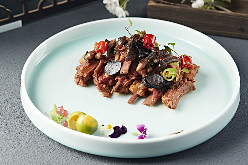 米椒鸡枞红烧小样肋排