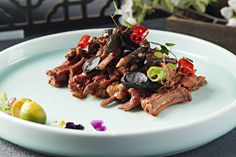 米椒鸡枞红烧小样肋排