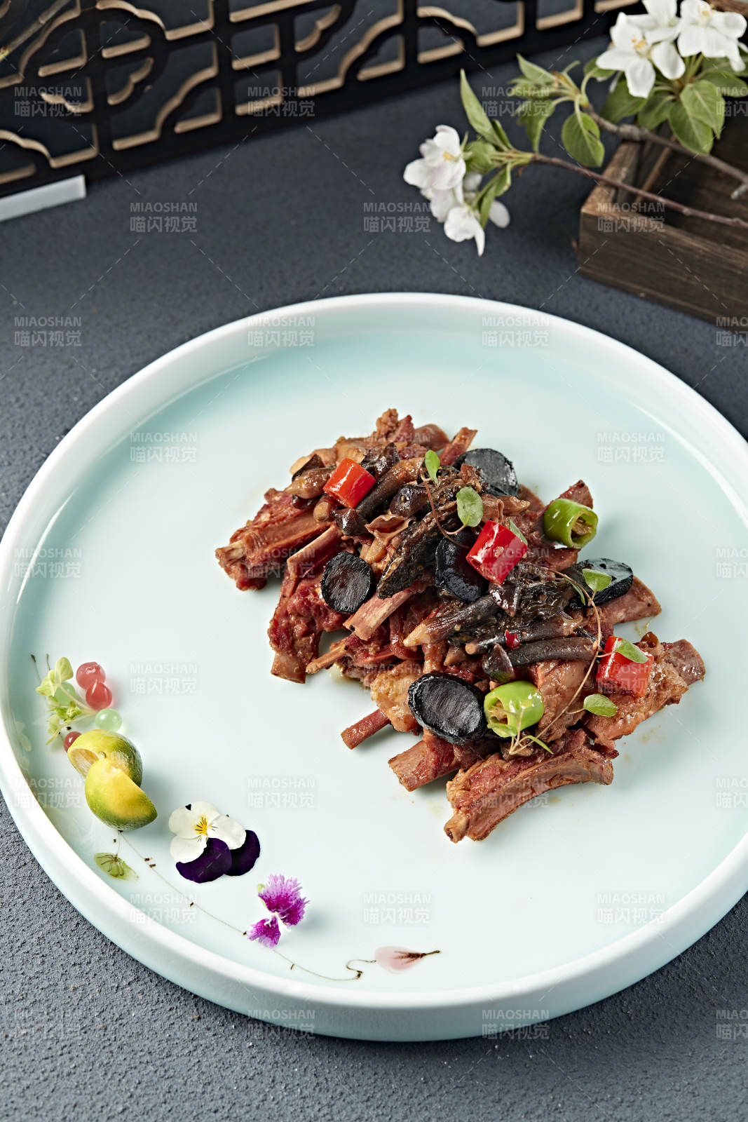 米椒鸡枞红烧小样肋排