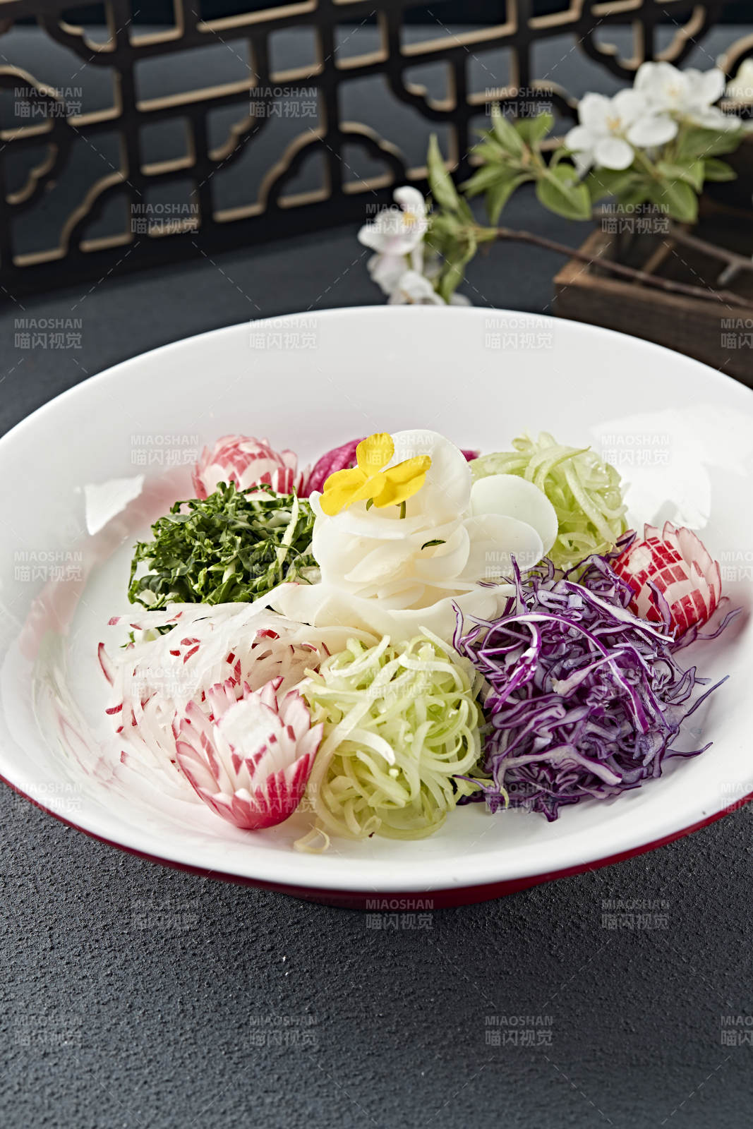 浇汁时蔬山药大拉皮