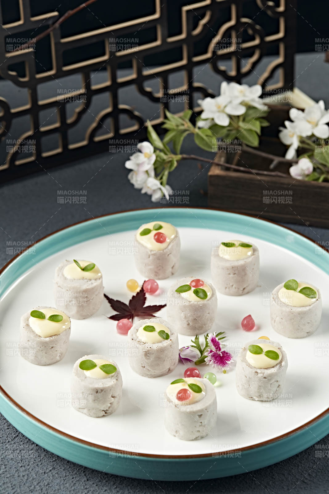 炼乳配蒸芋头泥糕