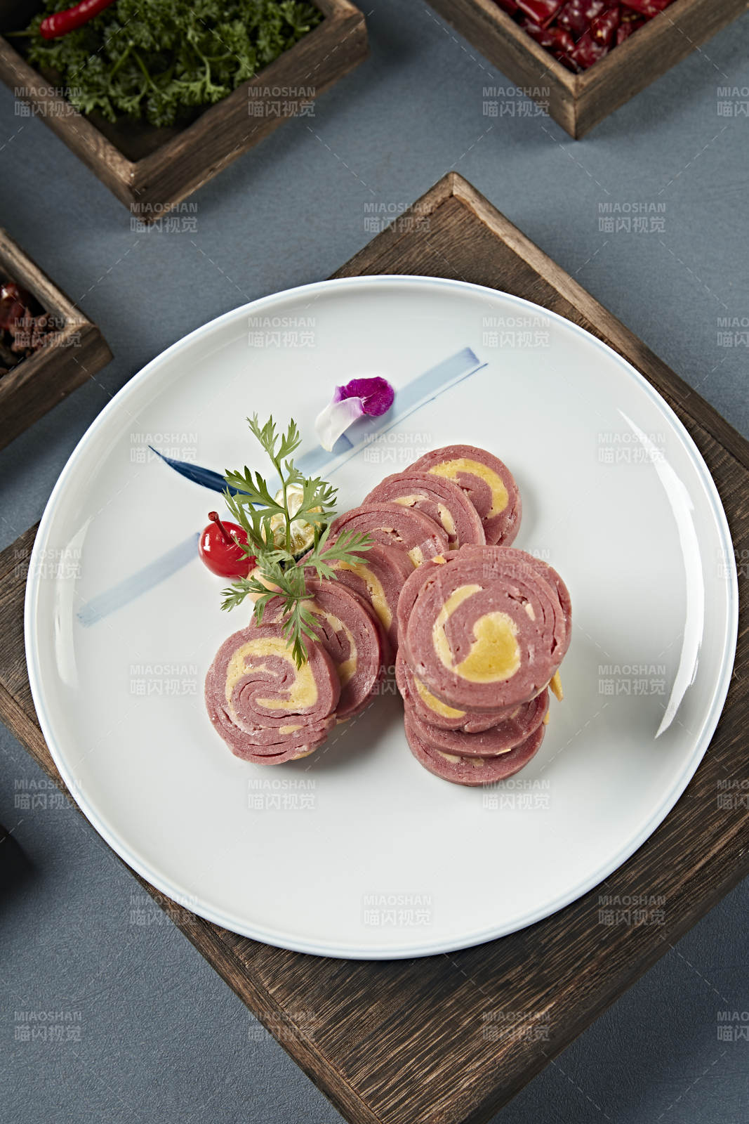 火腿鸡蛋卷切片