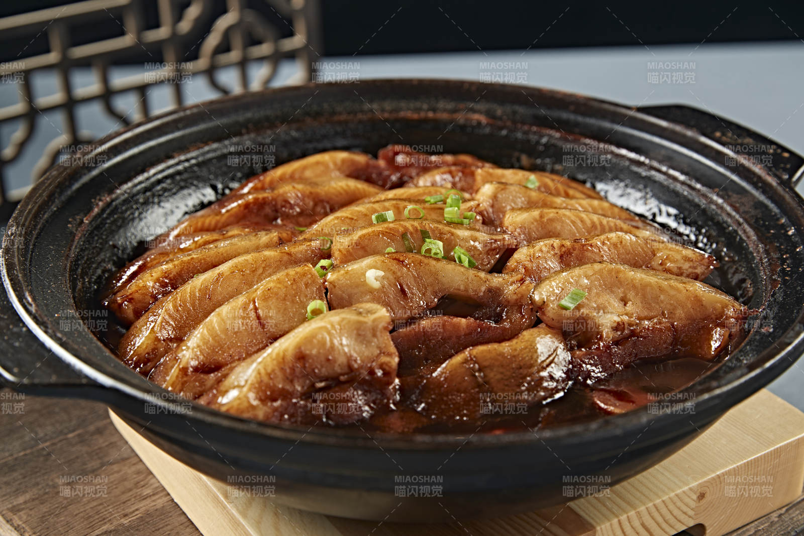 砂锅酱香焗鳕鱼