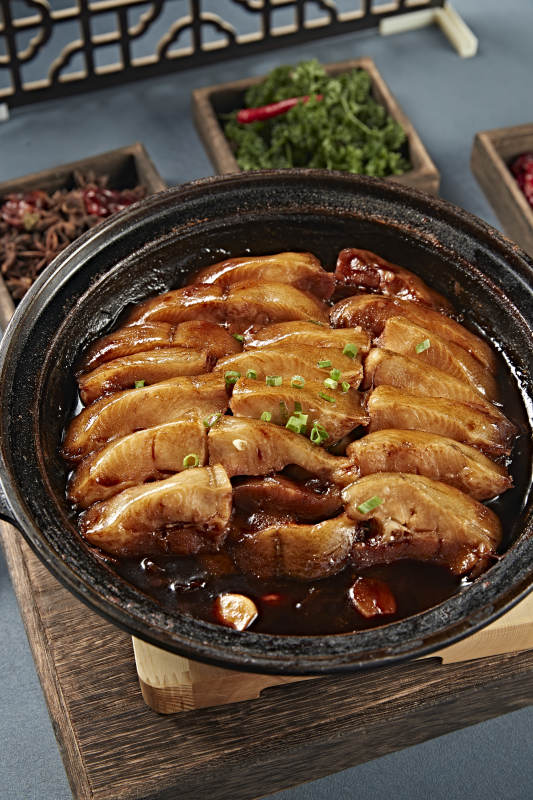 砂锅酱香焗鳕鱼