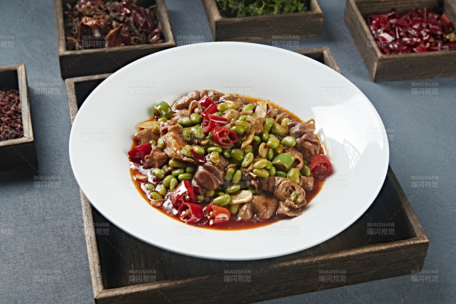 米椒青豆烧肥肠