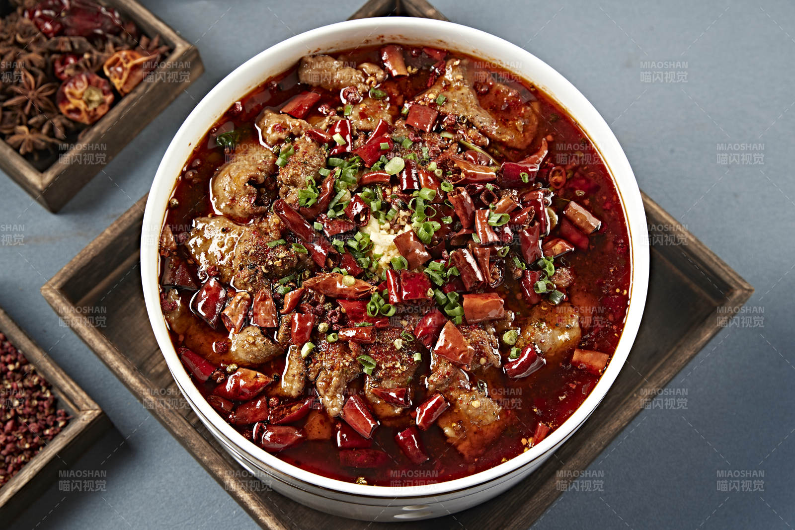 川香红油香辣水煮牛肉