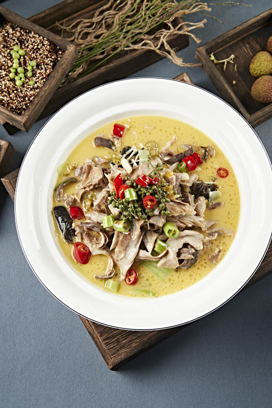 藤椒酸辣炖猪肚