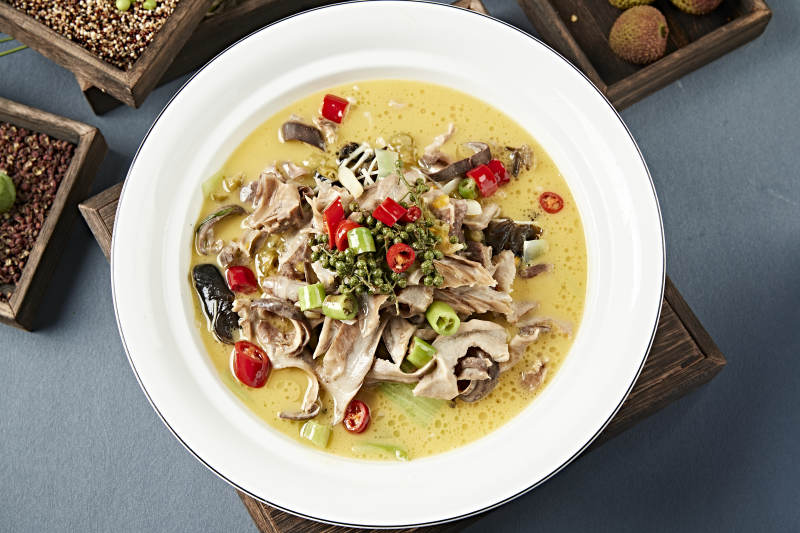 藤椒酸辣炖猪肚