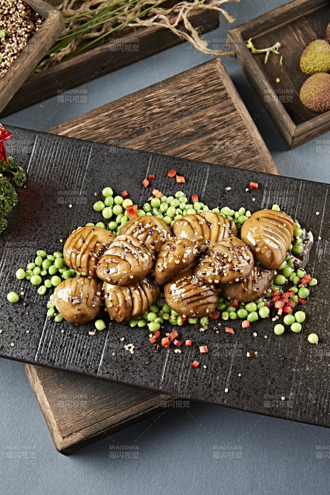 青豆藜麦酱烧草原口蘑