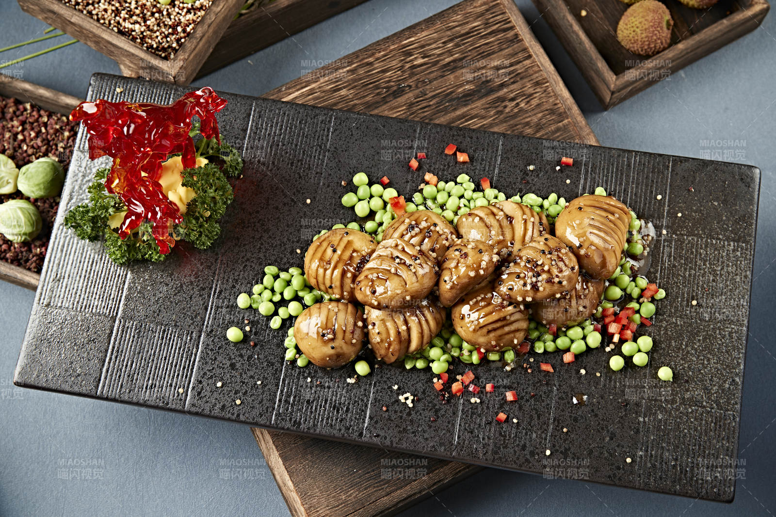 青豆藜麦酱烧草原口蘑