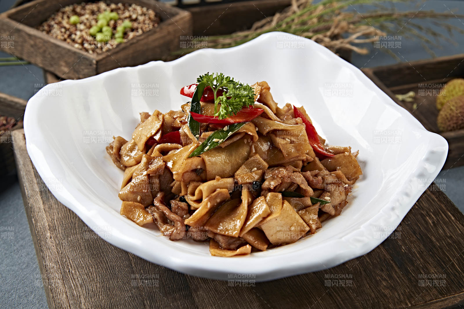 豆豉彩椒杏鮑菇片炒五花肉