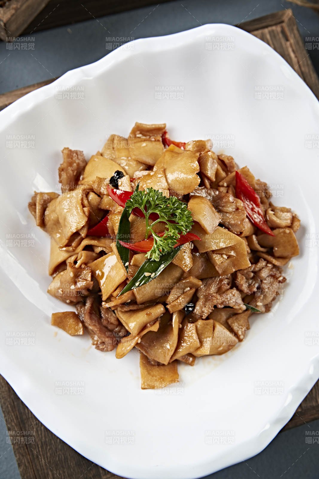 豆豉彩椒杏鮑菇片炒五花肉