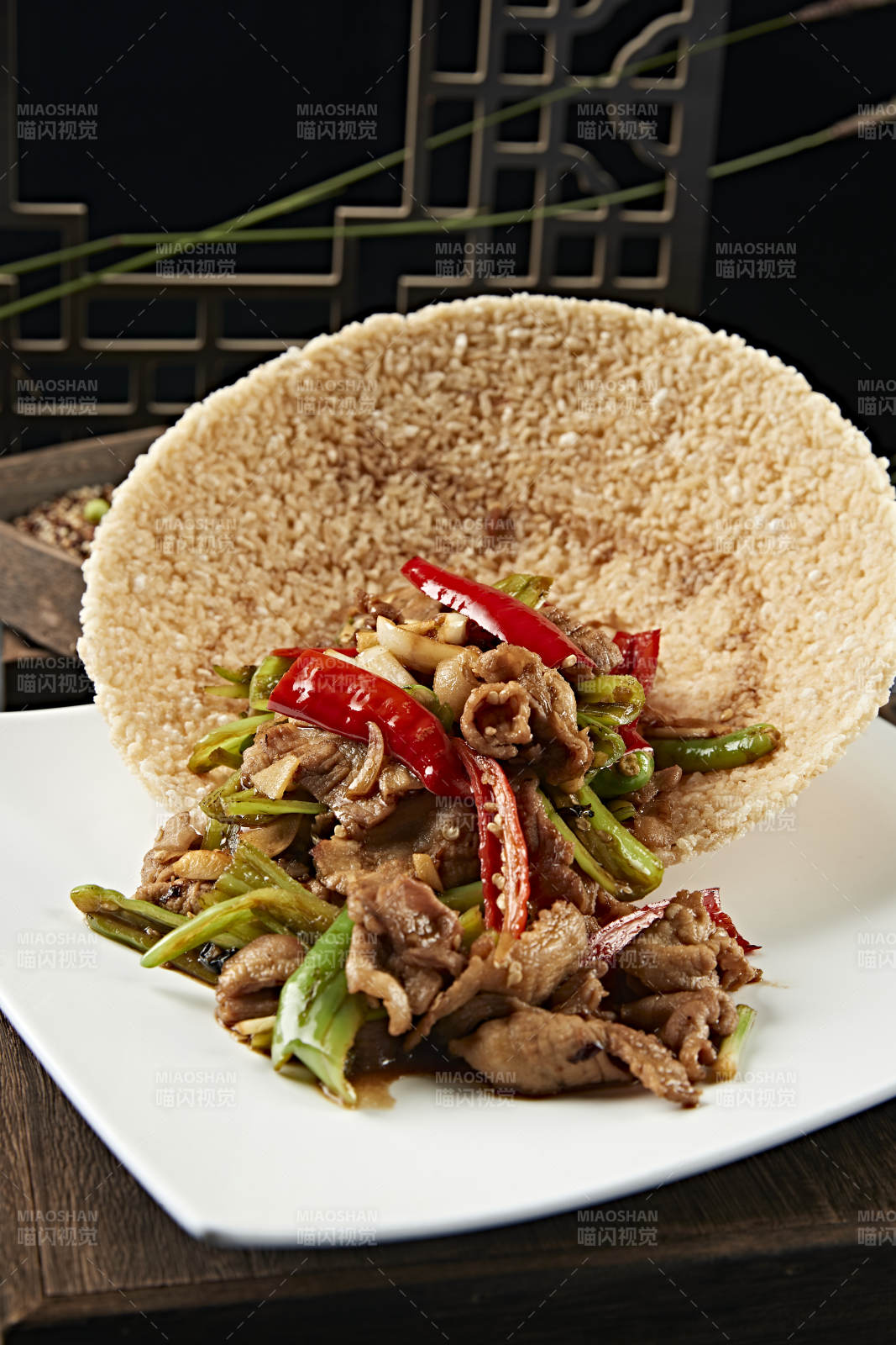 锅巴杭椒小炒肉