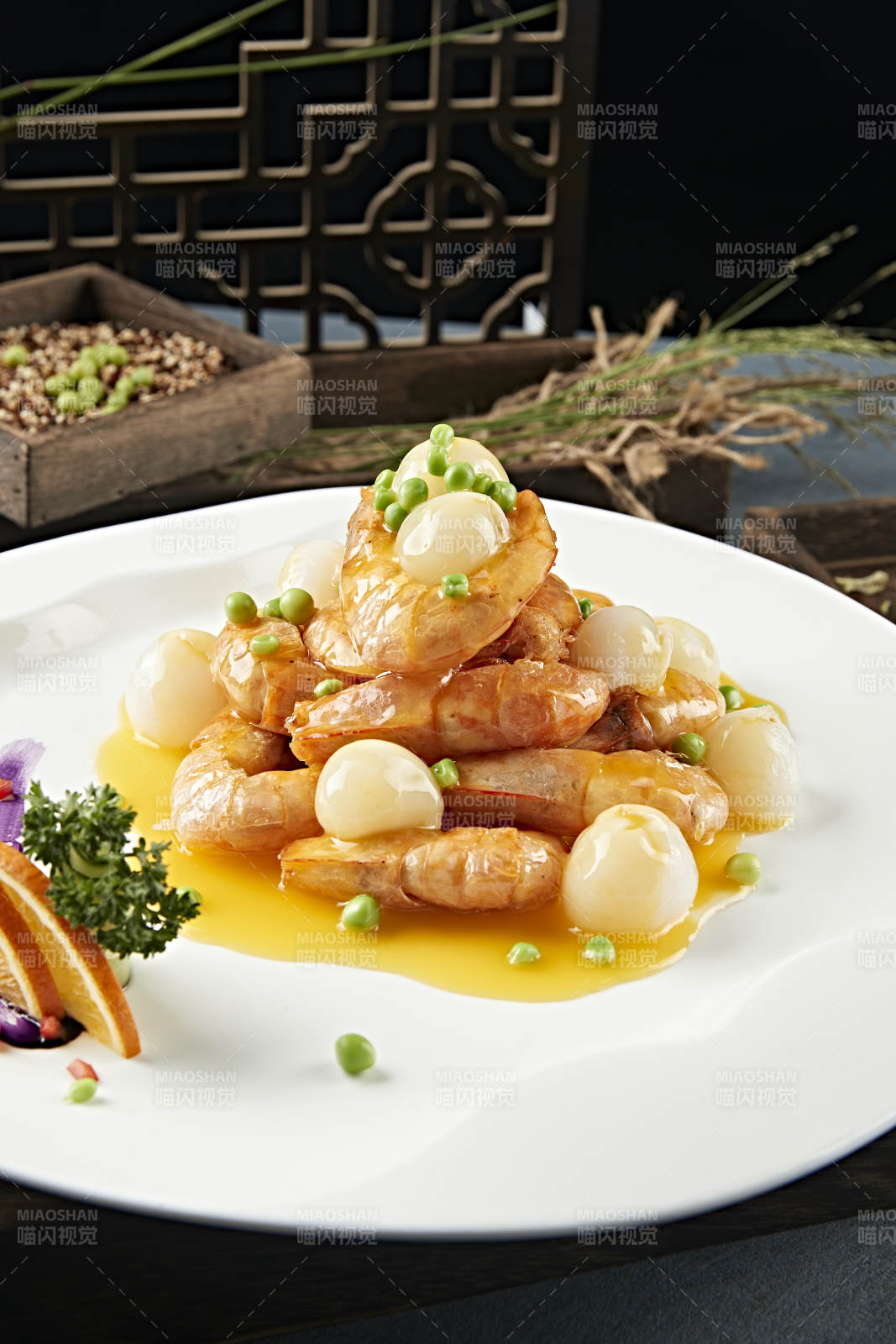 澆汁油炸荔枝深海蝦