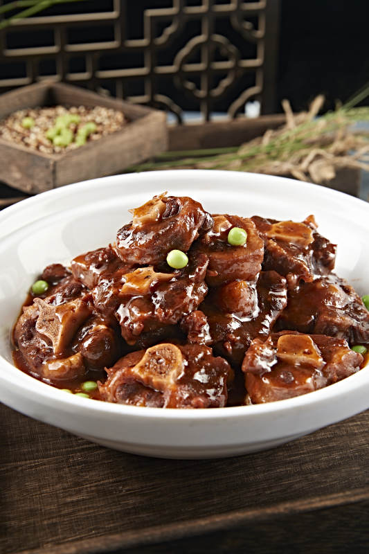 美味酱香红烧牛尾骨