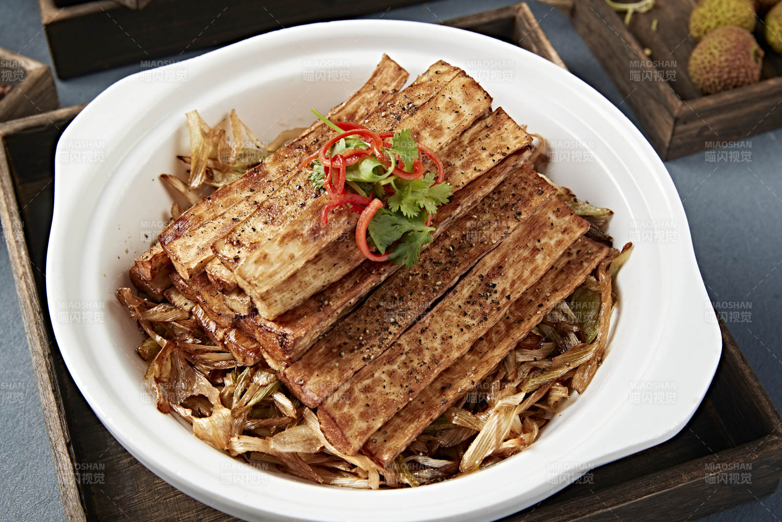 砂鍋蔥香藜麥焗馬牙長山藥