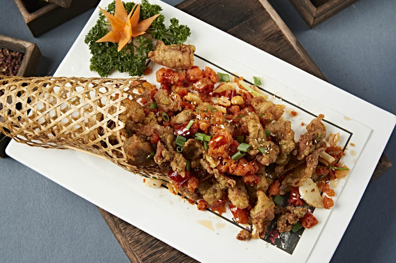 主楼辣椒炸鸡脆骨掌中宝