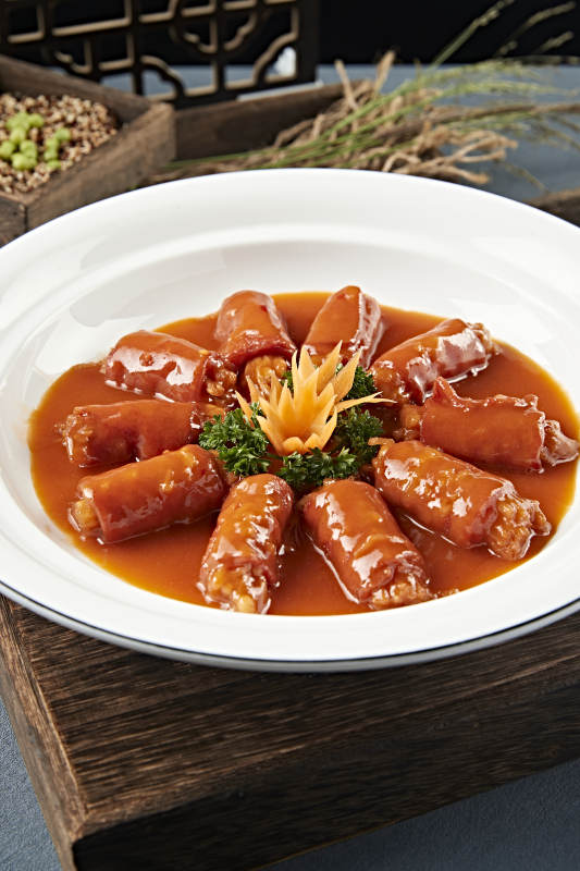 澆汁培根金針菇卷