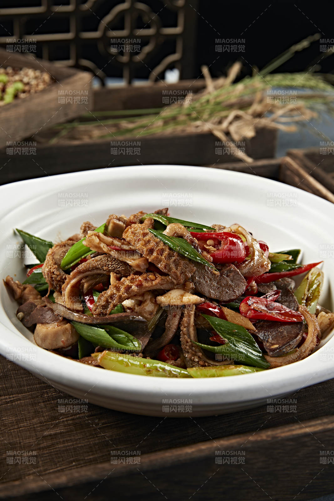 杭椒蒜苗辣炒羊雜