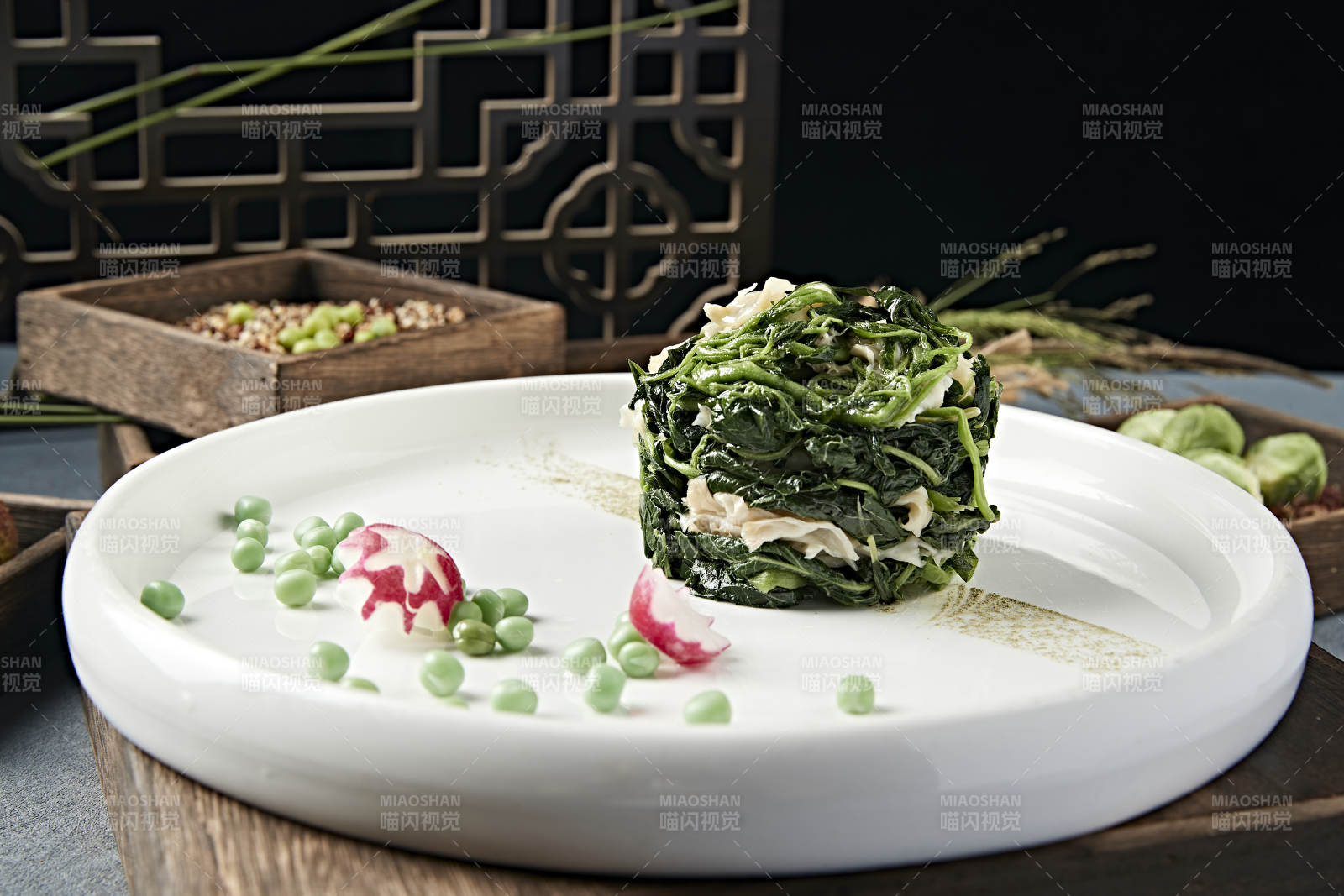 扇贝裙边肉菠菜墩