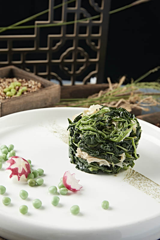 扇贝裙边肉菠菜墩