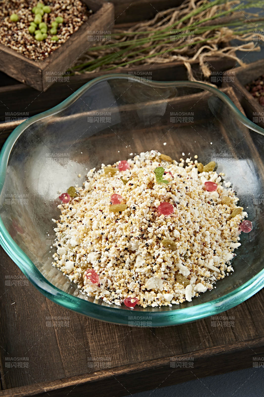 果粒涼拌酸奶炒米奶嚼克