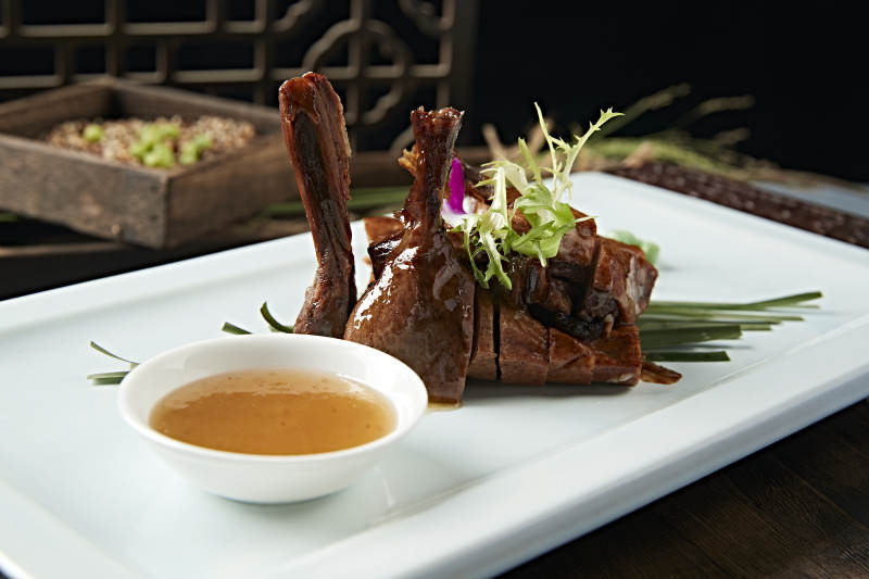 港式茶餐酱香叉烧鸭