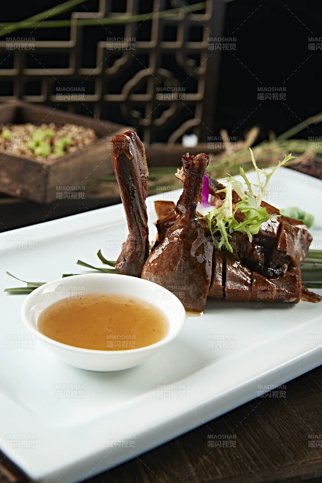 港式茶餐酱香叉烧鸭