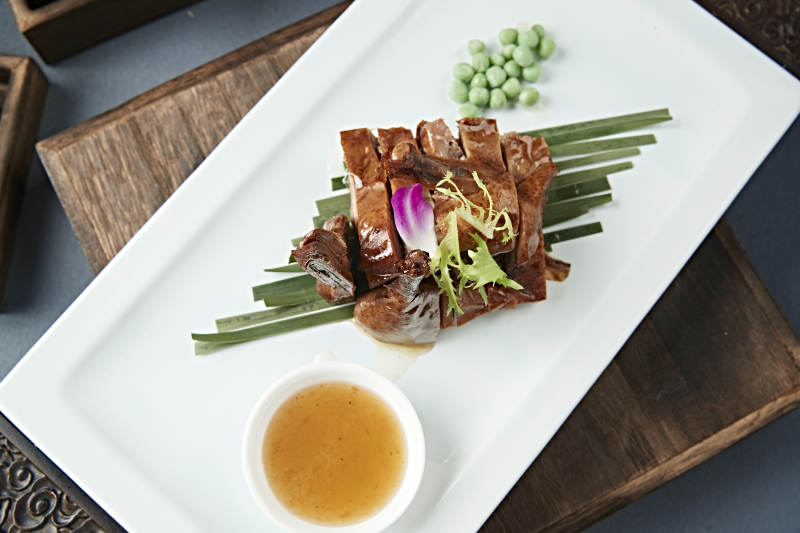 港式茶餐酱香叉烧鸭