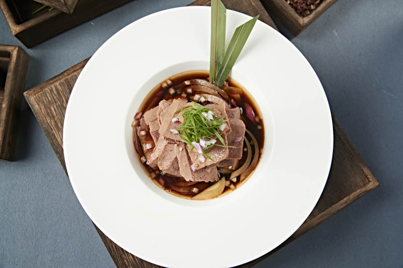 精美凉菜老醋浇汁沙肝