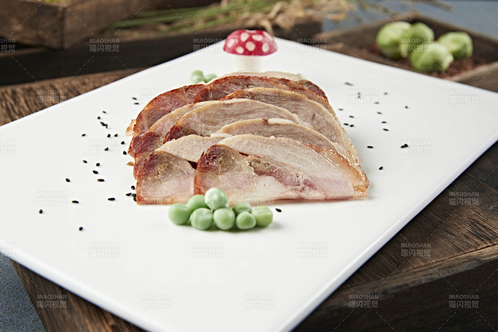 美味凉菜柴沟堡熏肉切片