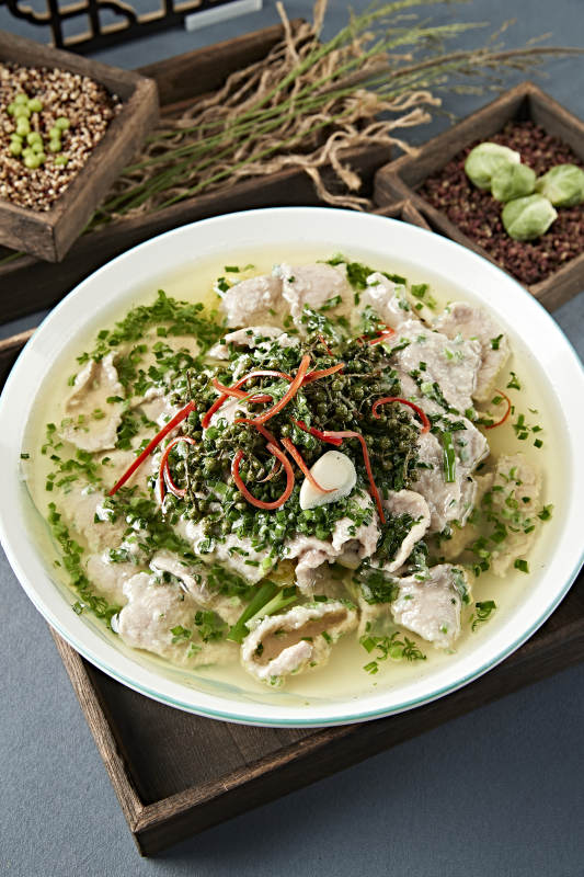 葱香藤椒水煮牛肉片